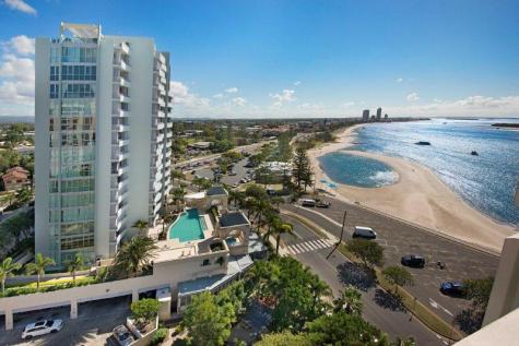 Stunning Broadwater views
 - The Grand Apartments